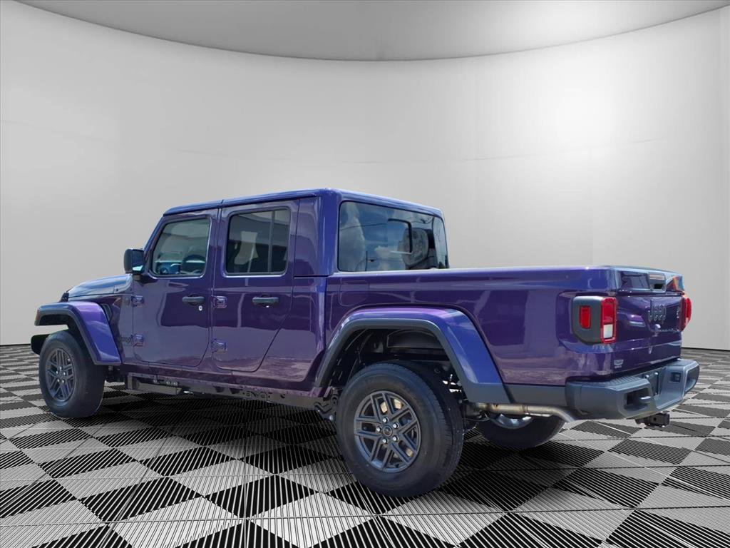 New 2026 Jeep Gladiator Sport AWD/4WD image 19