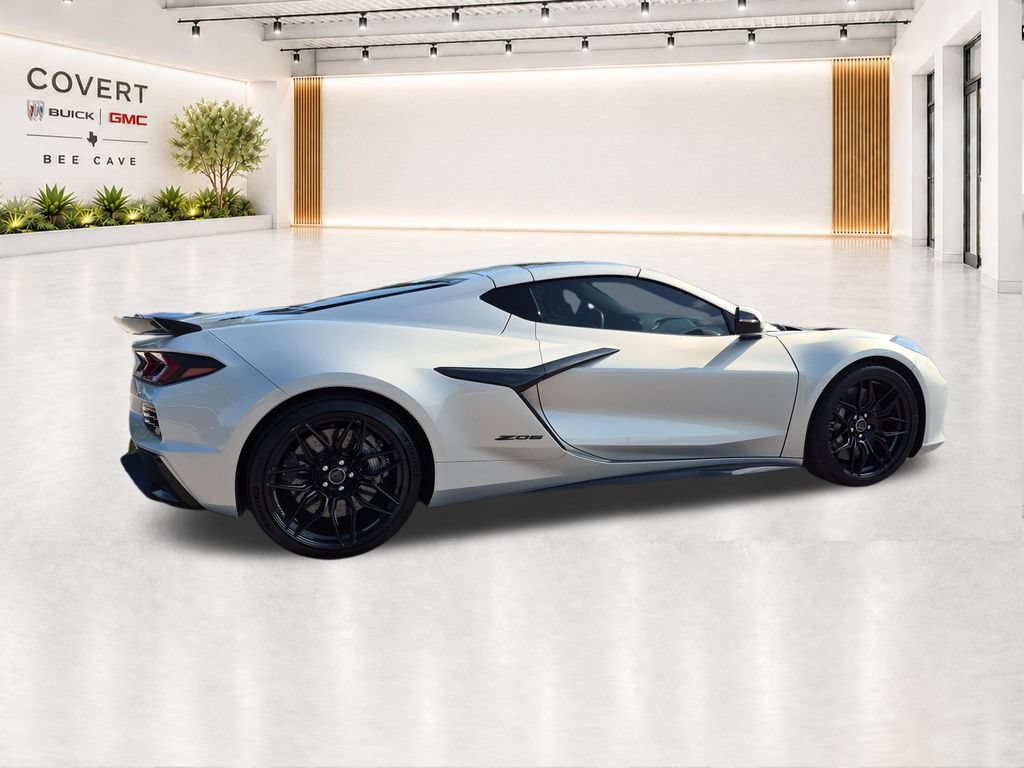 Used 2023 Chevrolet Corvette Z06 w/ Engine Appearance Package RWD image 15