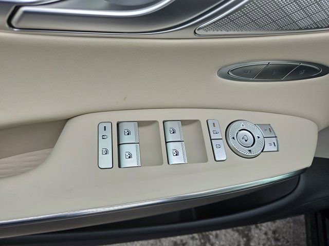 Used 2026 Genesis GV70 2.5T Select AWD/4WD image 18