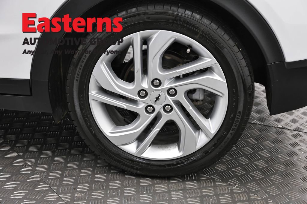 Used 2023 Chevrolet Bolt LT w/ Driver Confidence Package image 31