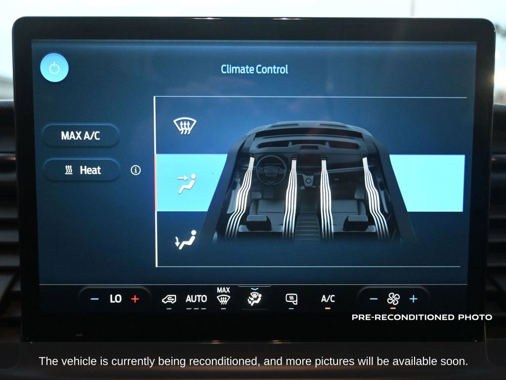 Used 2022 Ford E-Transit 148 High Roof Extended image 29