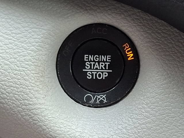 Certified 2020 Jeep Cherokee Latitude Plus w/ Cold Weather Group AWD/4WD image 22