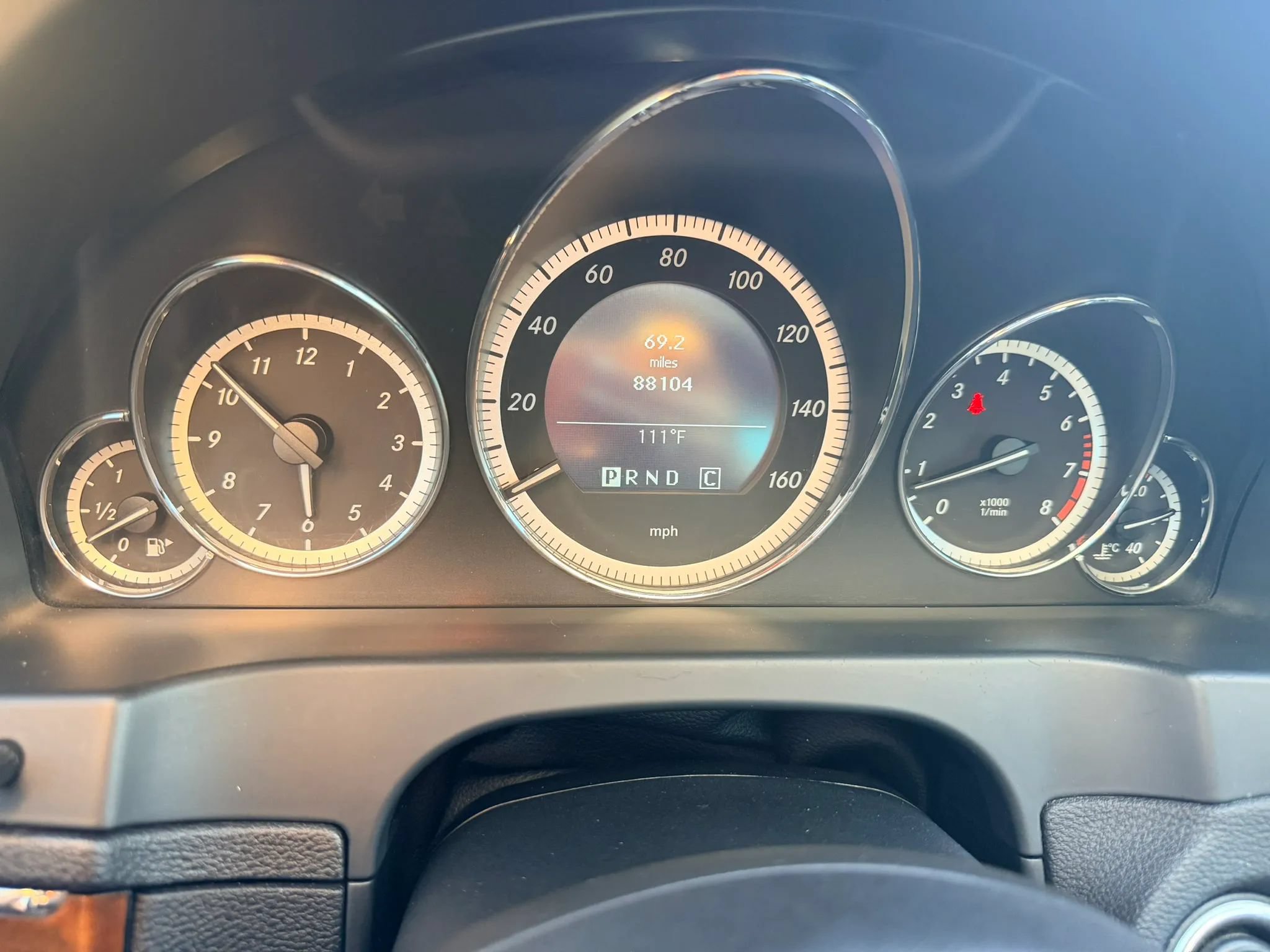 Used 2010 Mercedes-Benz E 550 Coupe image 18