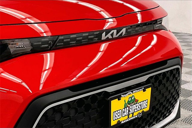 Used 2025 Kia Soul LX w/ LX Technology Package image 28
