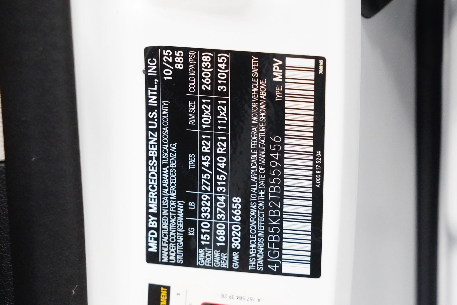 Certified 2026 Mercedes-Benz GLE 450 4MATIC image 32