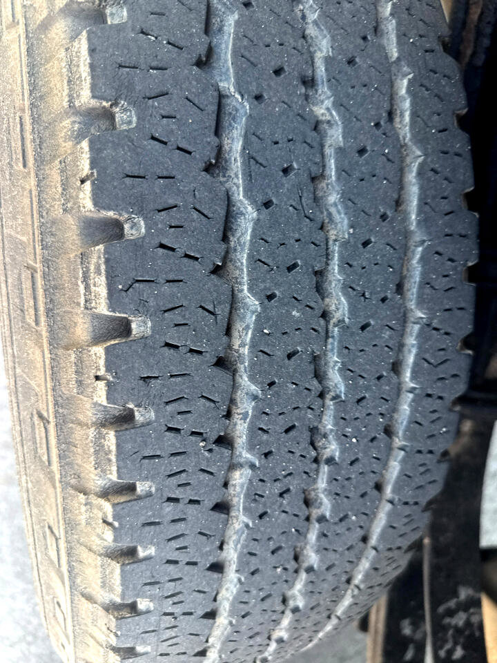 Used 2015 Ford F350 XL w/ Snow Plow Prep Package image 12