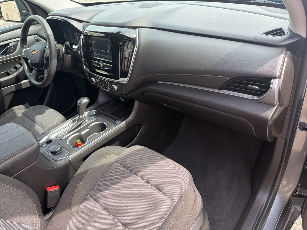 Used 2019 Chevrolet Traverse LS AWD/4WD image 20