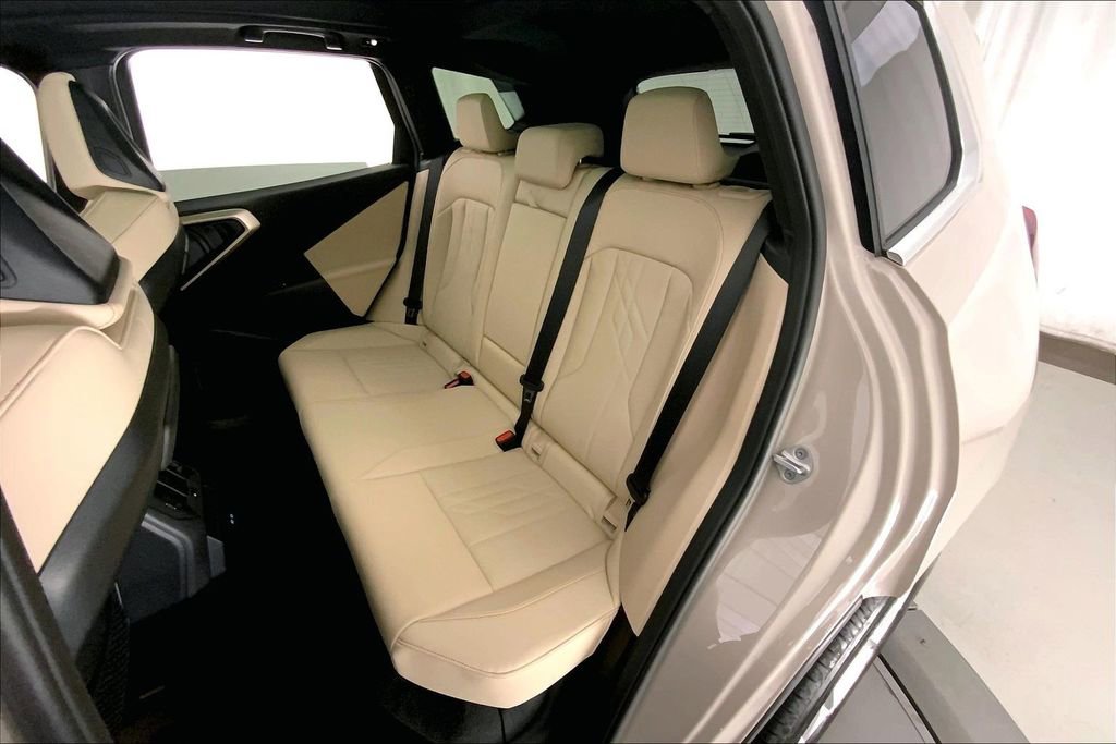 Certified 2025 BMW X3 xDrive30i w/ Convenience Package image 14