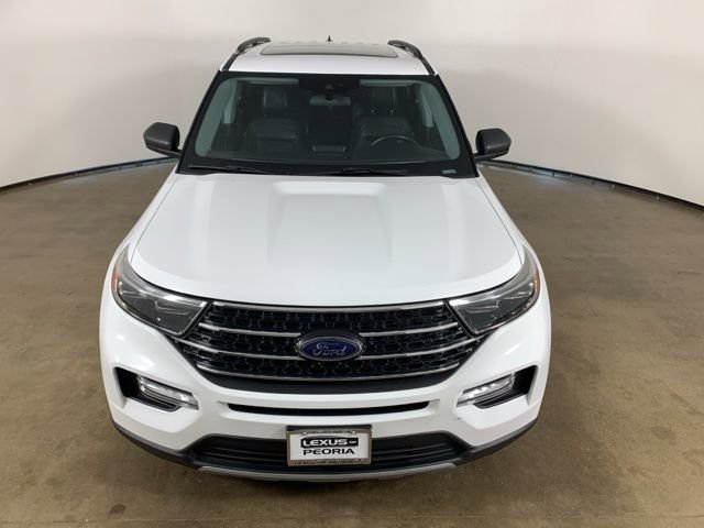 Used 2021 Ford Explorer XLT w/ Equipment Group 202A image 4