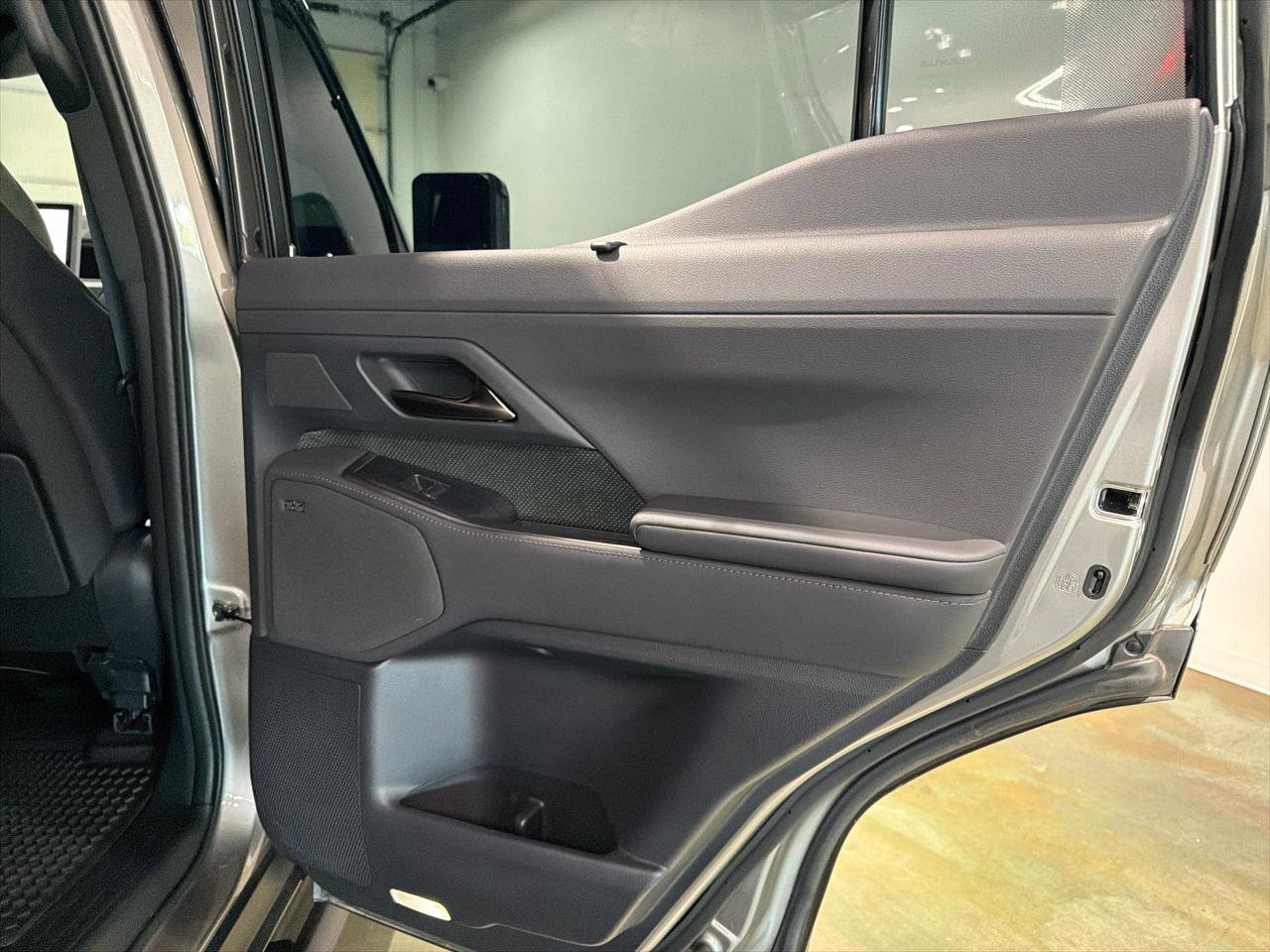 Used 2024 Lexus GX 550 image 28