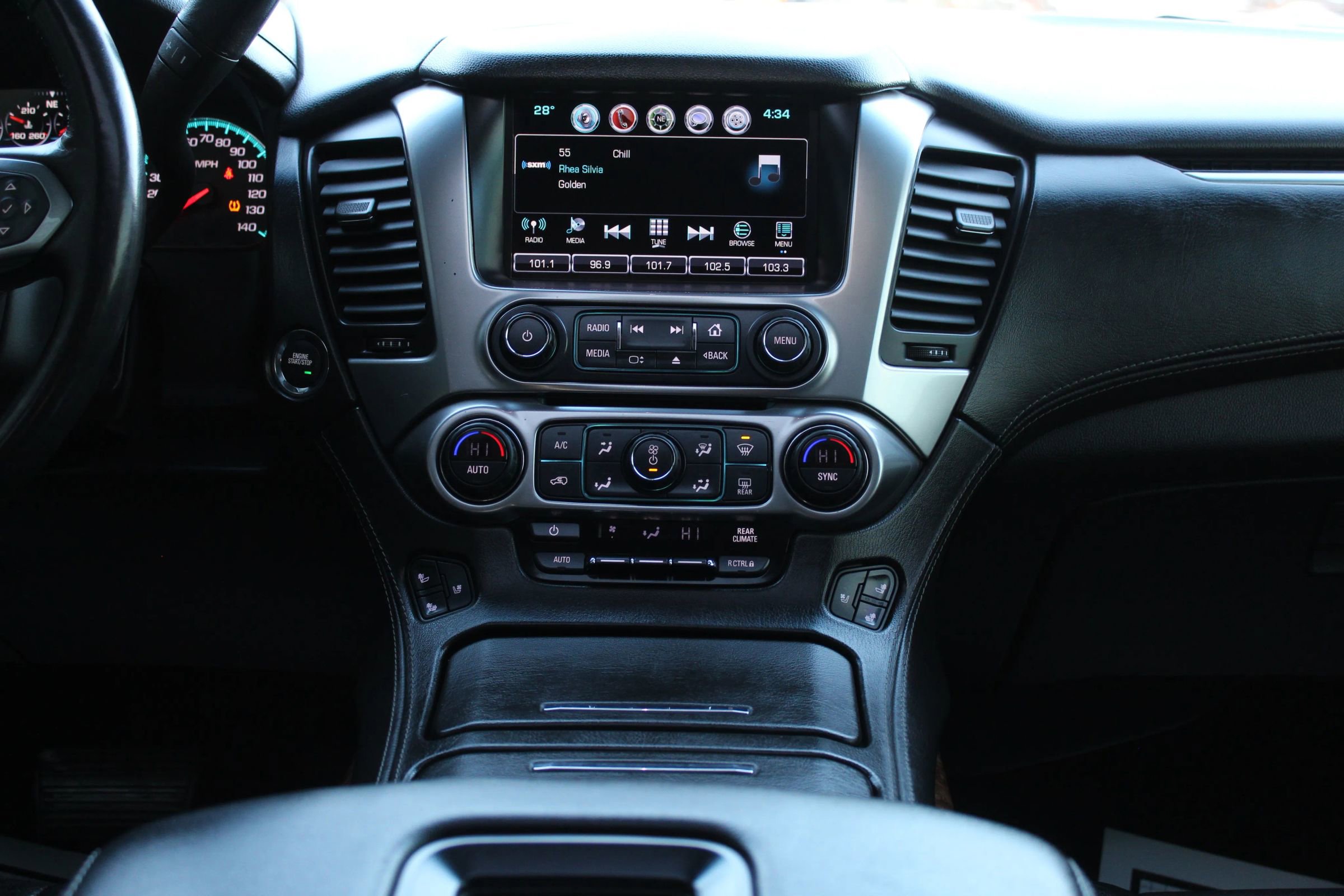 Used 2018 Chevrolet Tahoe Premier AWD/4WD image 22
