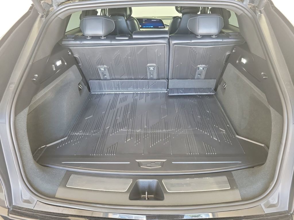 Used 2024 Cadillac Lyriq Sport w/ LPO, Floor Liner Package AWD/4WD image 11