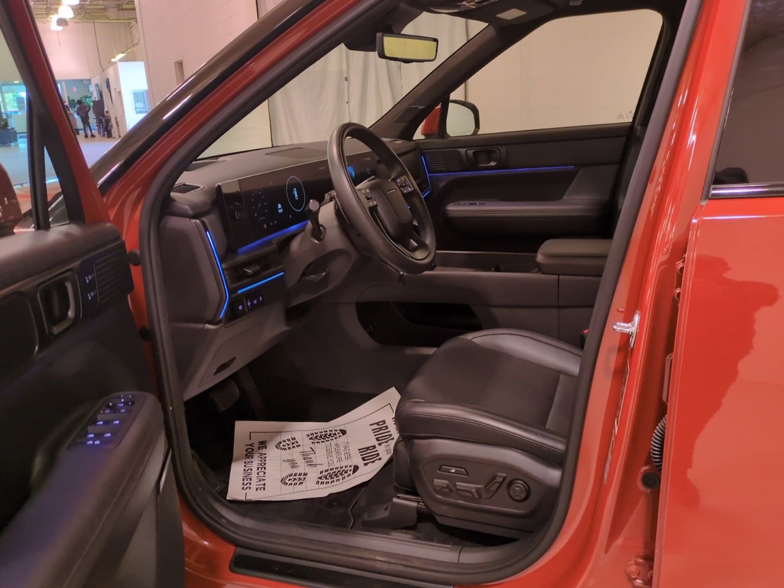 Used 2024 Hyundai Santa Fe Calligraphy image 17