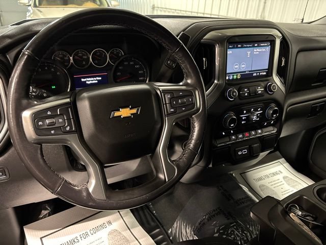 Used 2022 Chevrolet Silverado 1500 LT AWD/4WD image 22