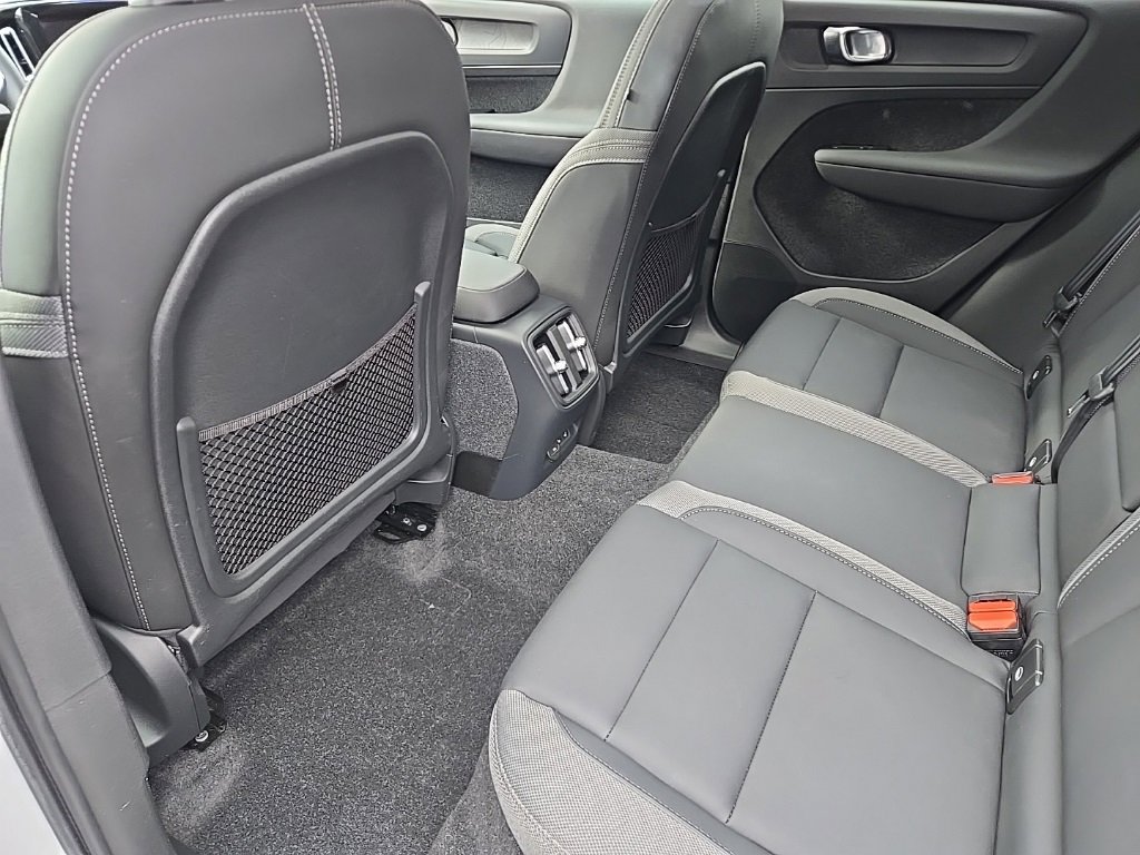 Certified 2023 Volvo C40 P8 Recharge Plus w/ Climate Package image 13