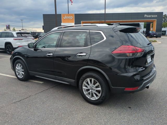Used 2018 Nissan Rogue SV FWD image 6