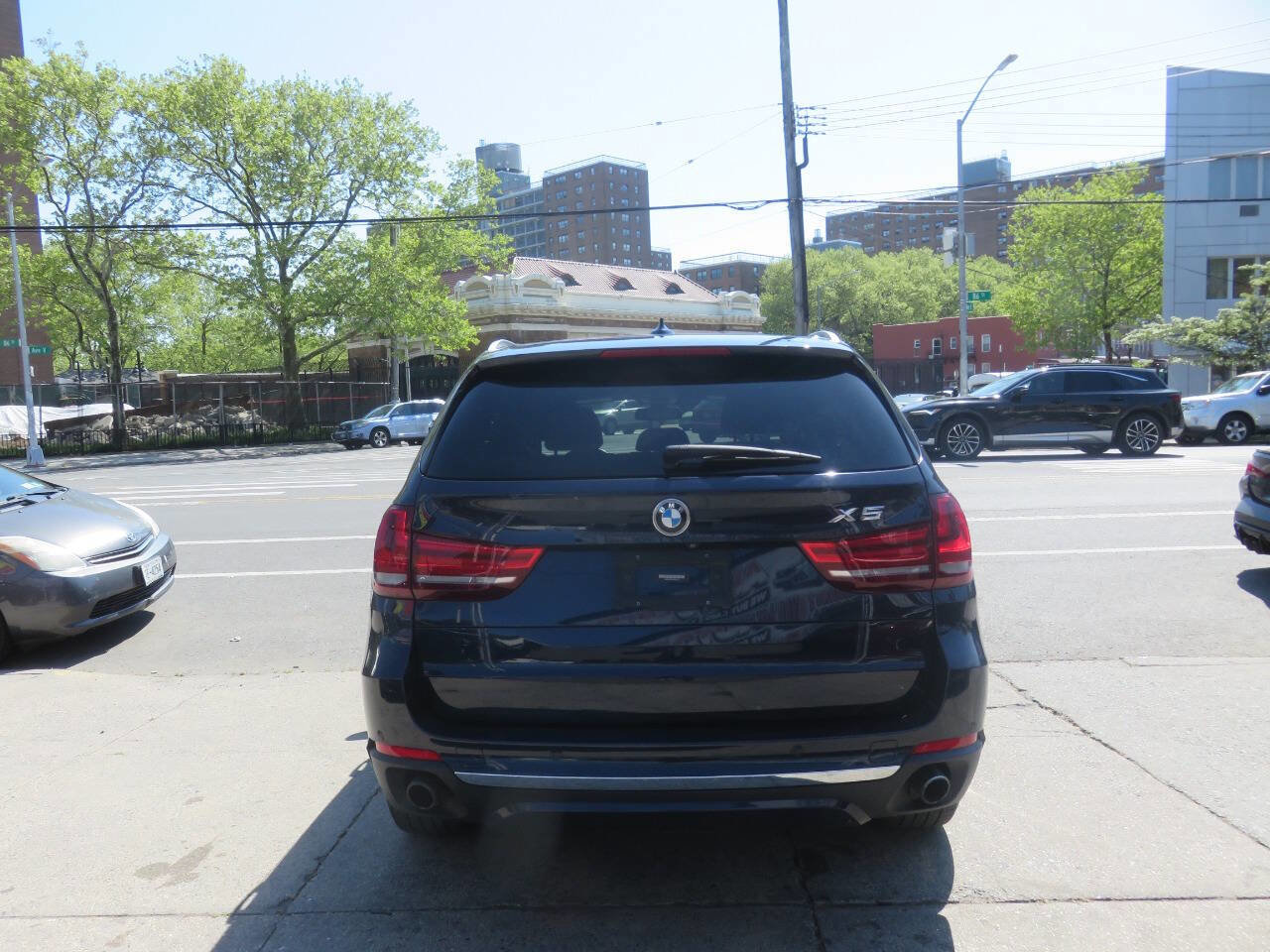 Used 2017 BMW X5 xDrive35i AWD/4WD image 9