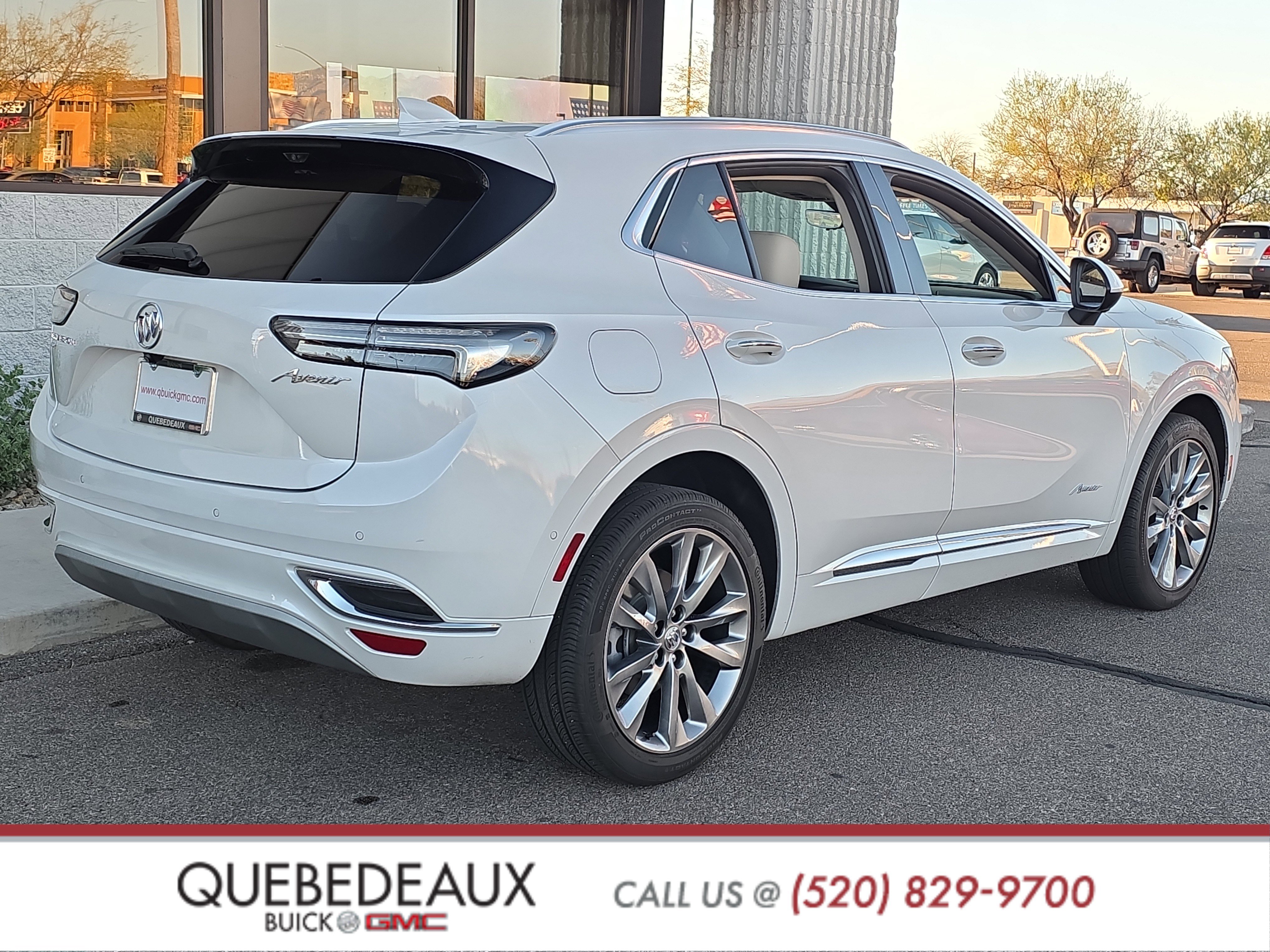 Used 2023 Buick Envision Avenir image 9