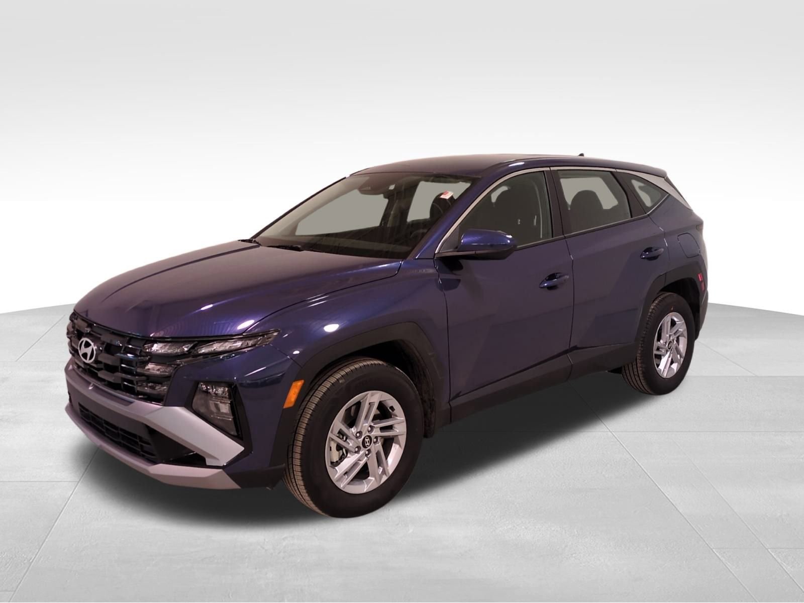 Certified 2026 Hyundai Tucson SE image 9