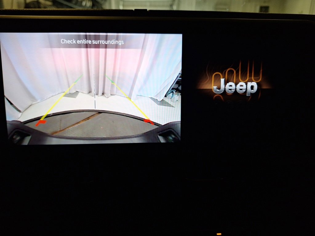 Used 2024 Jeep Gladiator Sport image 19