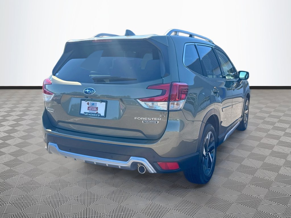 Certified 2023 Subaru Forester Touring AWD/4WD image 4