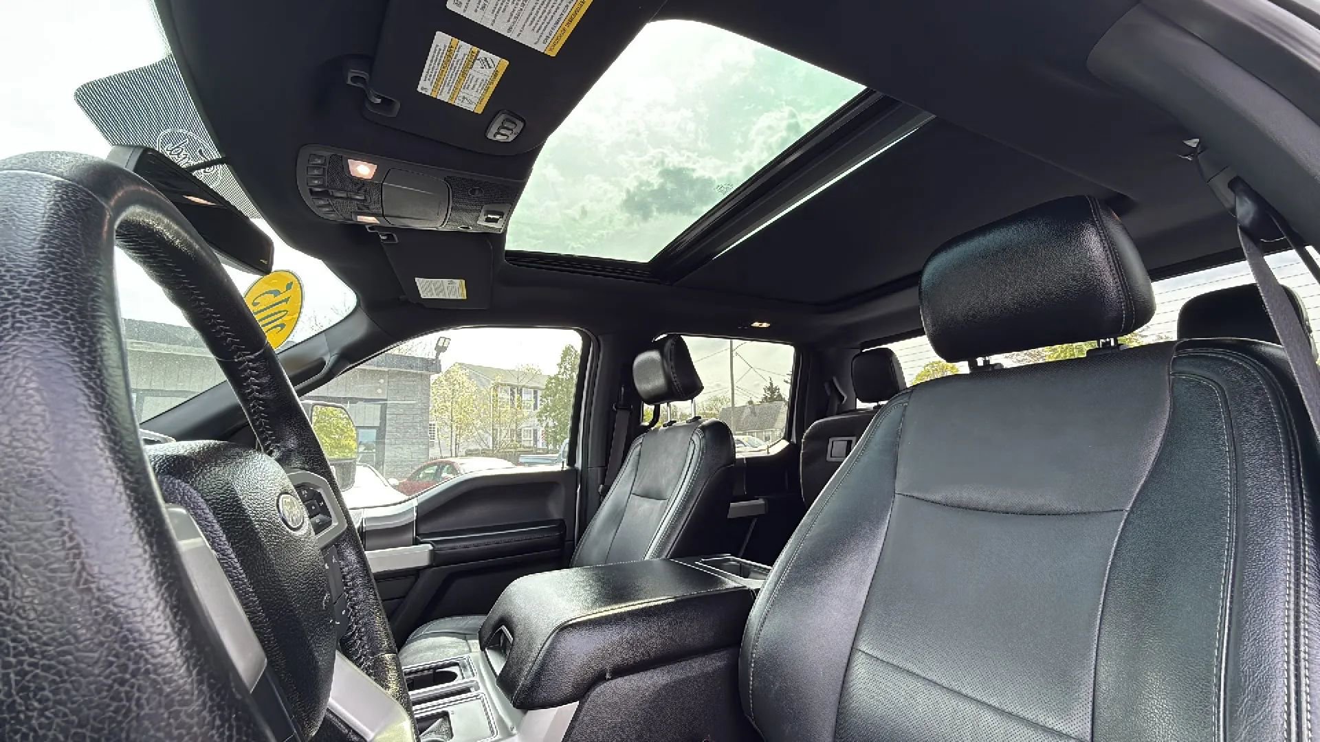Used 2015 Ford F150 Lariat w/ Equipment Group 501A Mid image 13