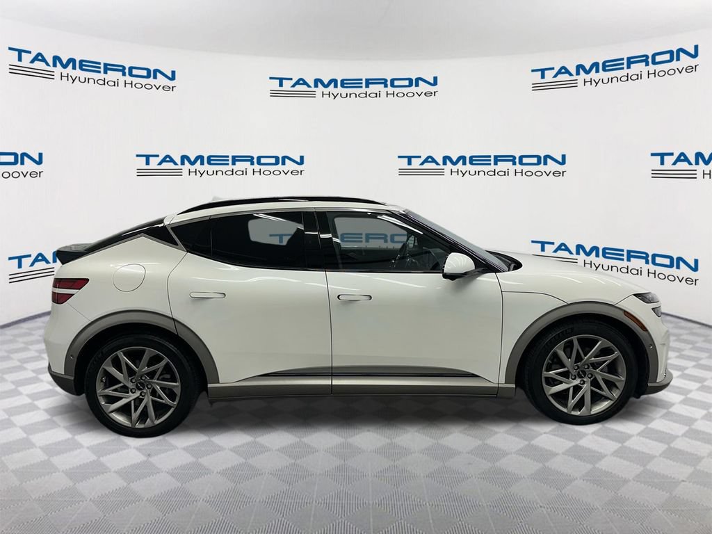 Used 2023 Genesis GV60 Advanced AWD/4WD image 6