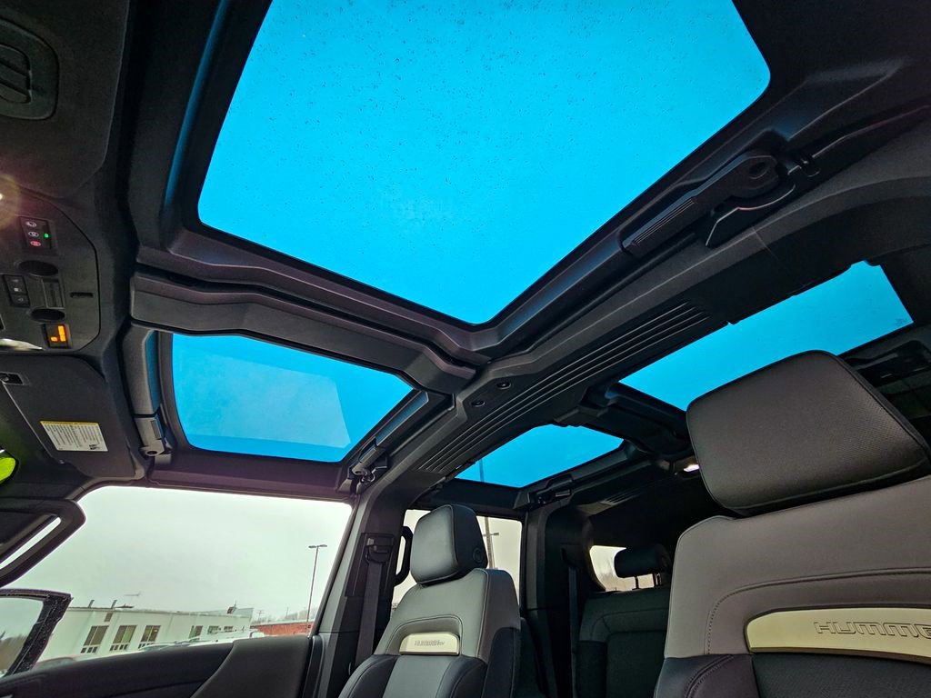 Certified 2025 GMC Hummer EV 2X image 19