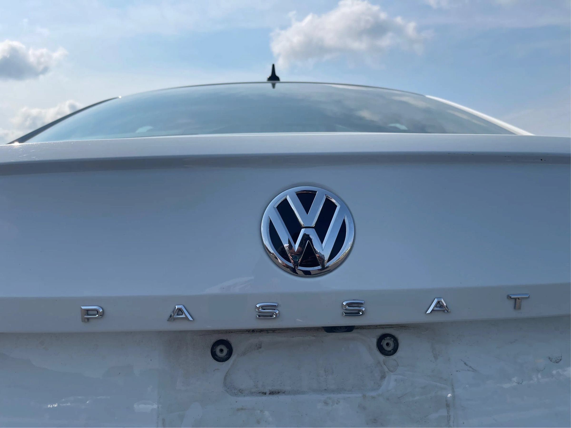Used 2022 Volkswagen Passat 2.0T FWD image 21