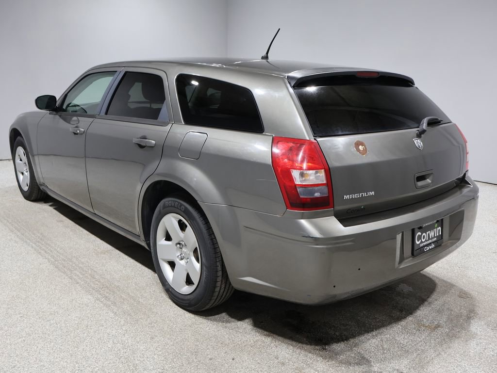 Used 2008 Dodge Magnum SE image 9