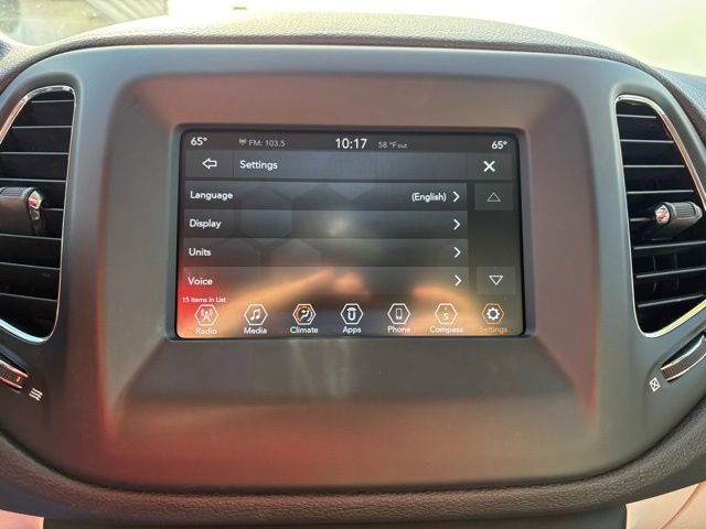 Used 2017 Jeep Compass Latitude w/ Popular Equipment Group image 19