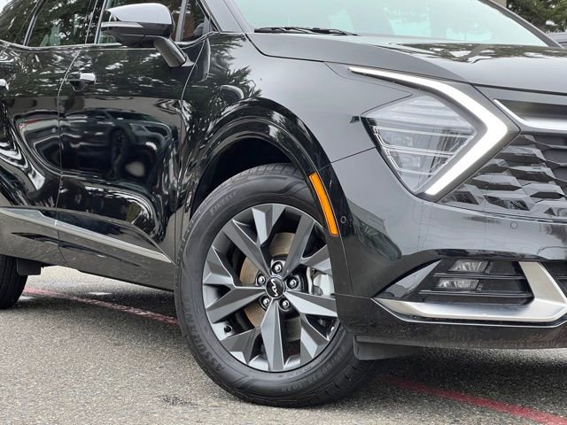 Certified 2025 Kia Sportage SX Prestige image 2