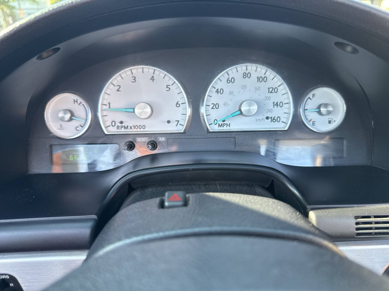 Used 2003 Ford Thunderbird RWD image 38