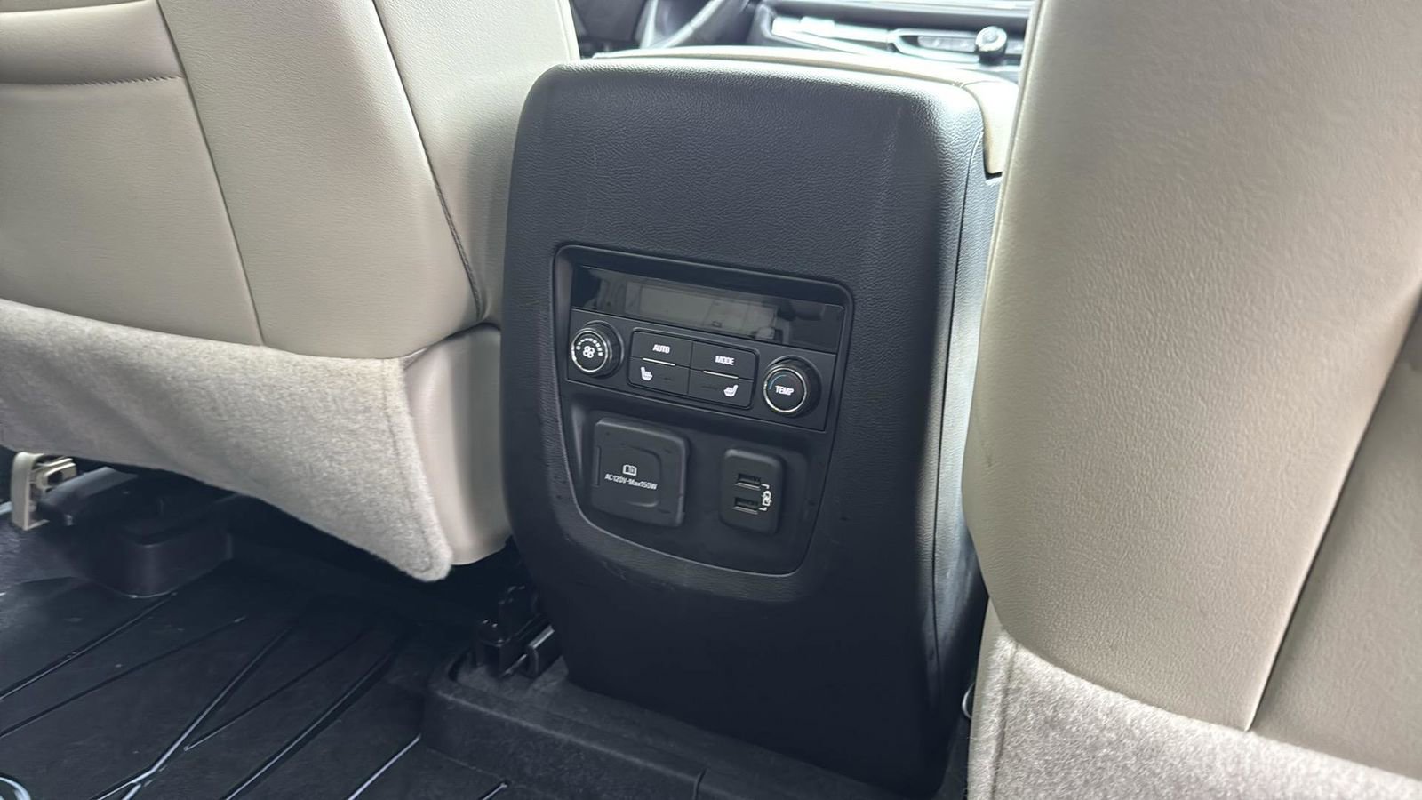 Used 2021 Buick Enclave Premium w/ Surround and Sites Package image 28