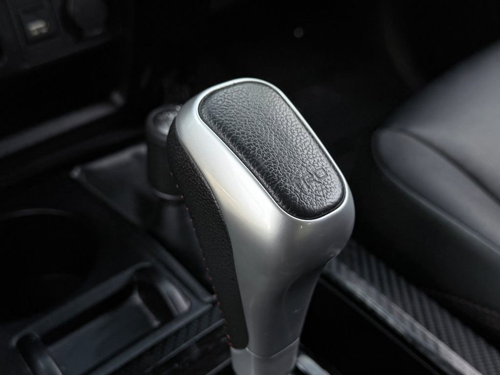 Used 2024 Toyota 4Runner TRD Off-Road Premium image 31