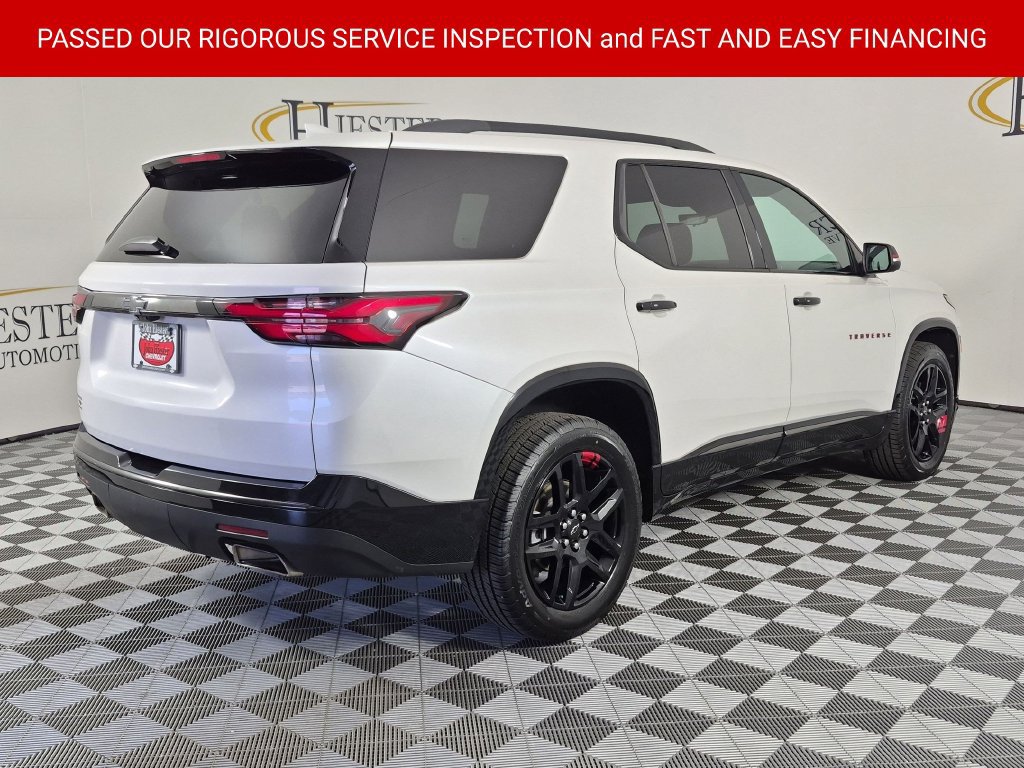Certified 2023 Chevrolet Traverse Premier w/ Redline Edition FWD image 5