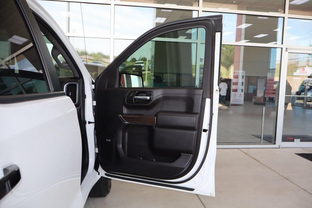 Used 2022 Chevrolet Silverado 1500 RST w/ Redline Edition AWD/4WD image 45