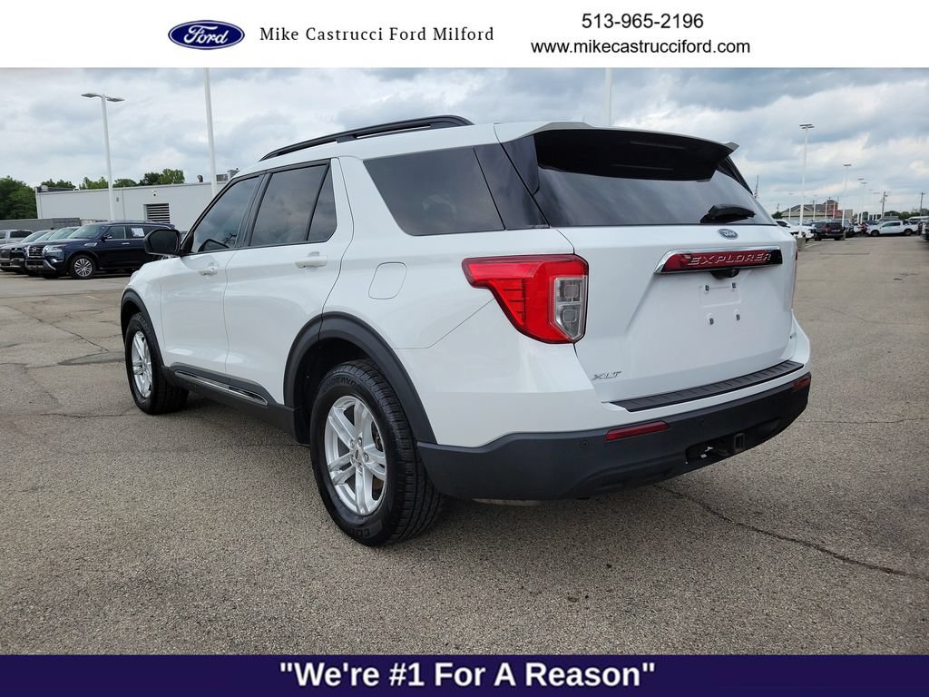 Used 2020 Ford Explorer XLT AWD/4WD image 3