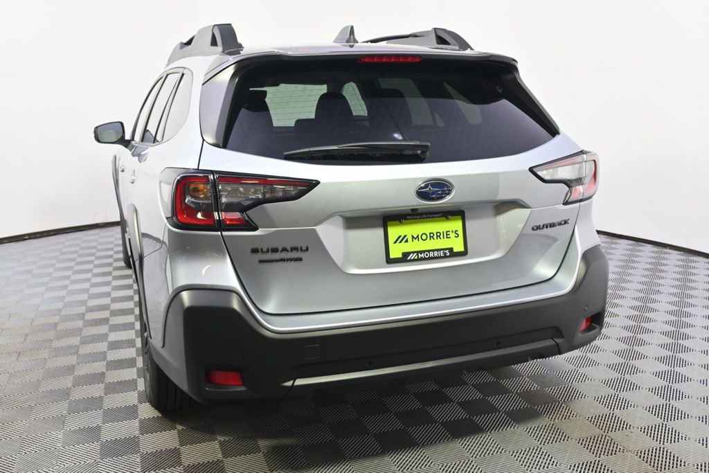 Certified 2025 Subaru Outback Onyx Edition image 4