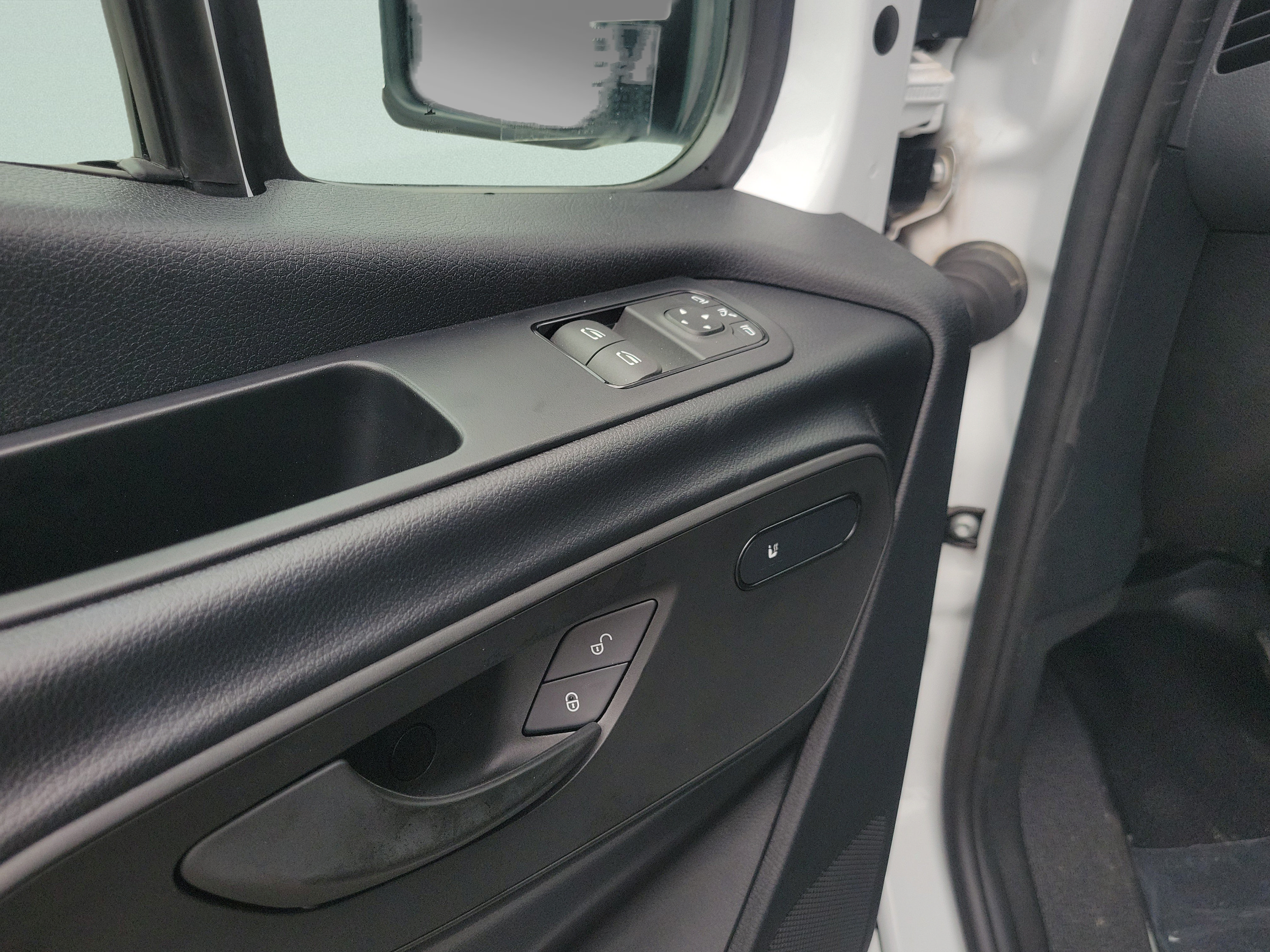 New 2025 Mercedes-Benz Sprinter 2500 image 14