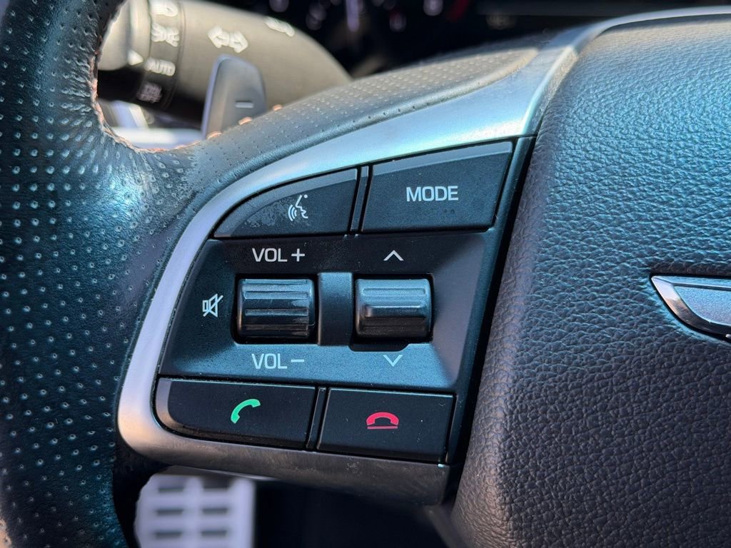 Used 2018 Genesis G80 3.3T Sport image 15