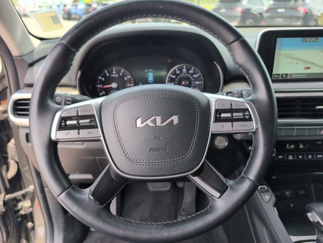 Used 2022 Kia Telluride EX w/ EX Premium Package AWD/4WD image 24