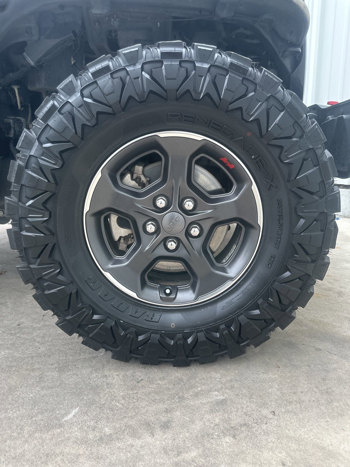 Used 2021 Jeep Gladiator Rubicon AWD/4WD image 27