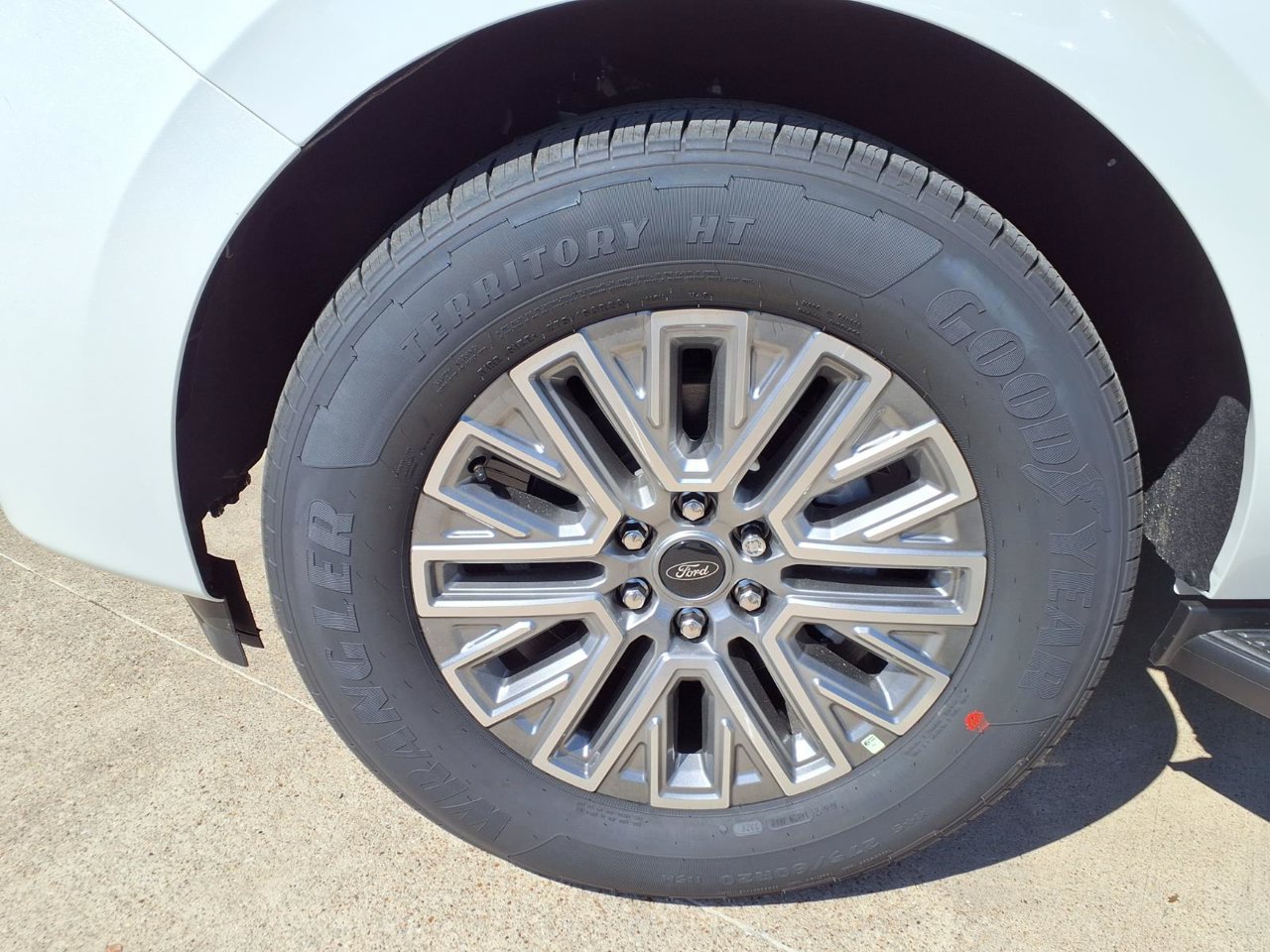 New 2027 Ford Expedition Max Platinum AWD/4WD image 24