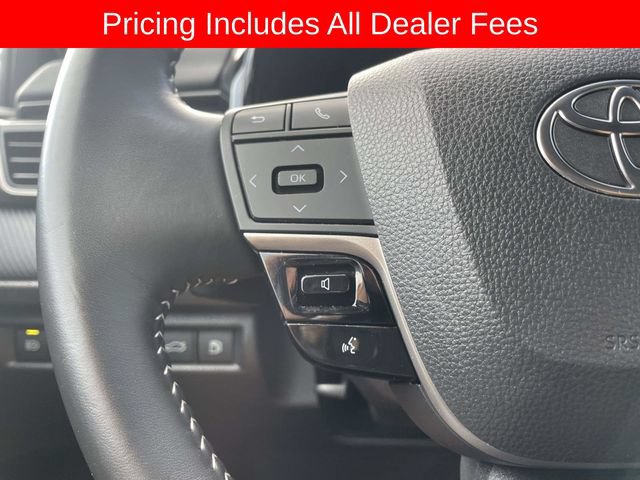 Used 2025 Toyota Camry SE FWD image 25