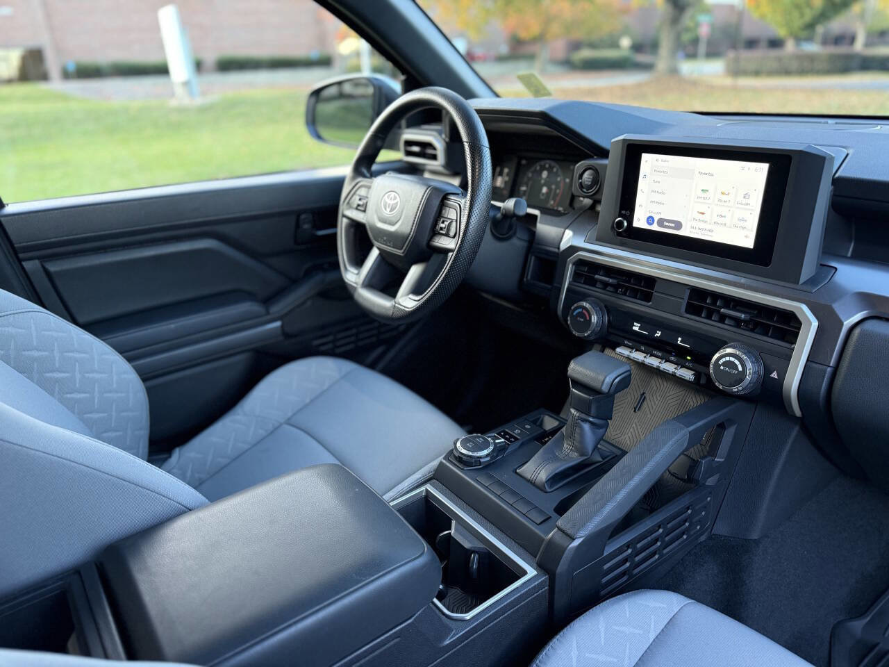 Used 2025 Toyota Tacoma SR5 image 16