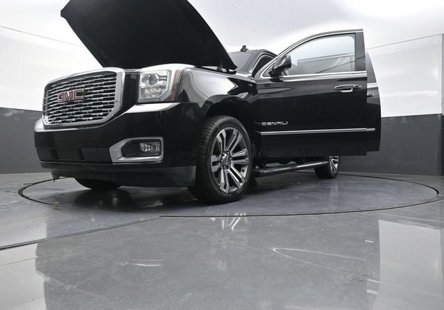 Used 2019 GMC Yukon XL Denali w/ Denali Ultimate Package AWD/4WD image 42