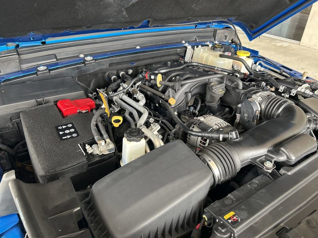 Used 2022 Jeep Gladiator Willys image 13