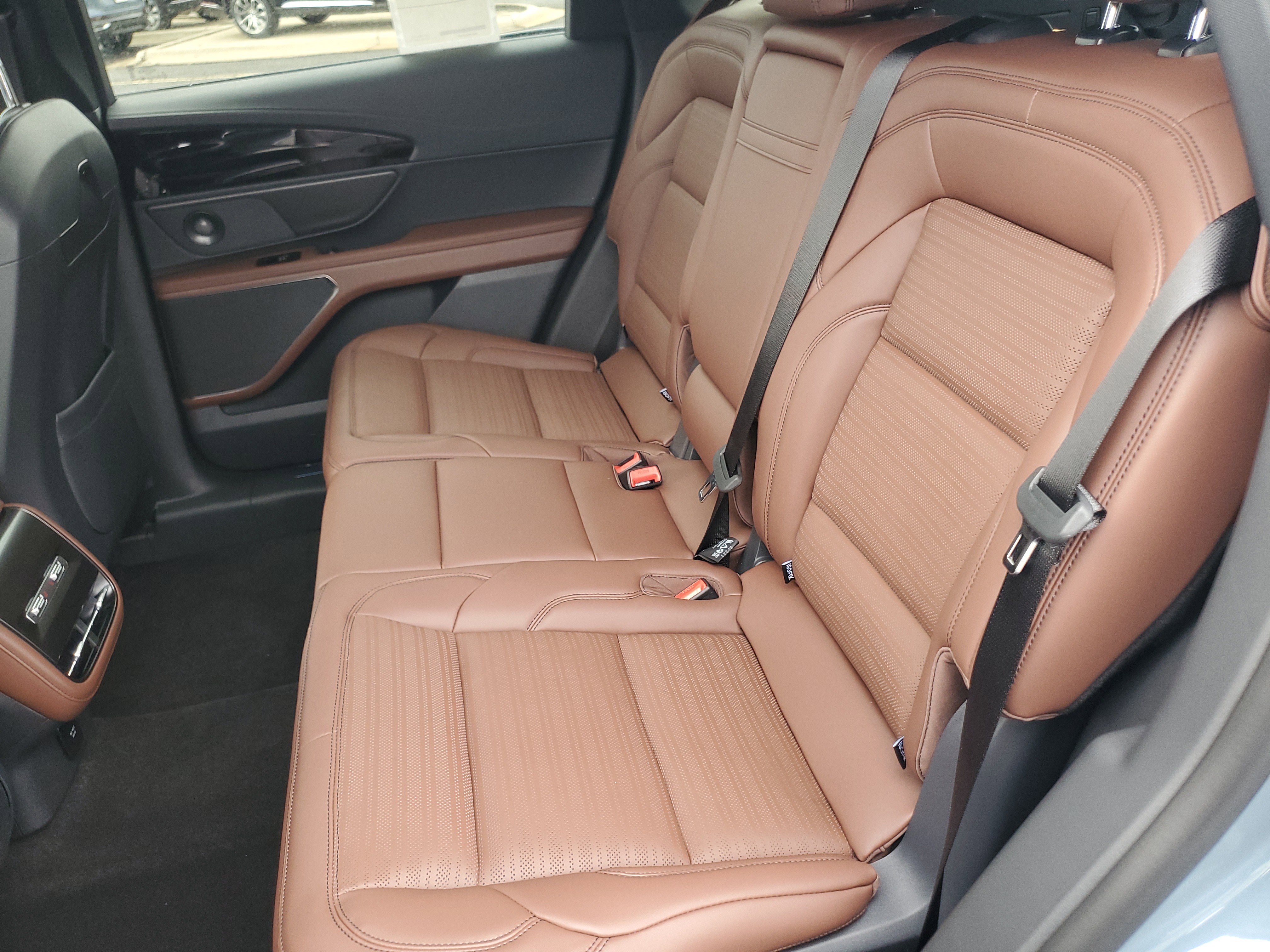 New 2026 Lincoln Nautilus Reserve w/ Jet Appearance Package image 31