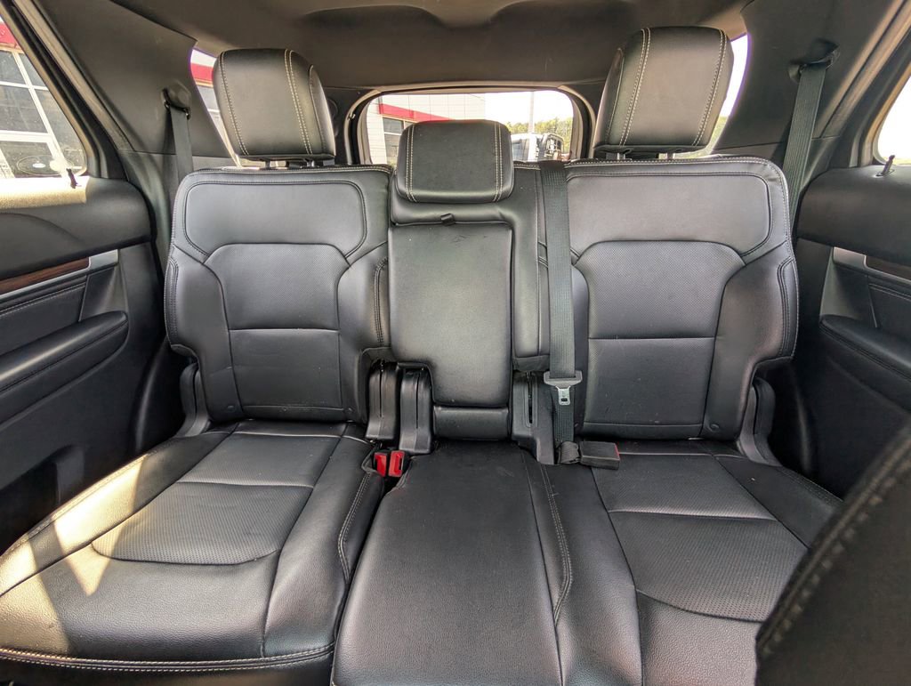 Used 2018 Ford Explorer Limited FWD image 25